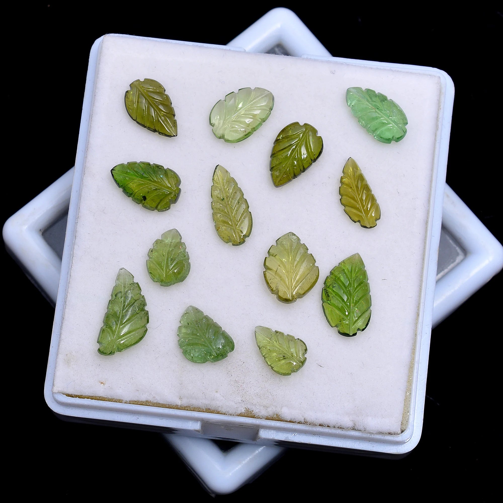 Natural Green Tourmaline Leaf Carving Loose Gemstone, Handmade Loose Gemstone, (SKU321)