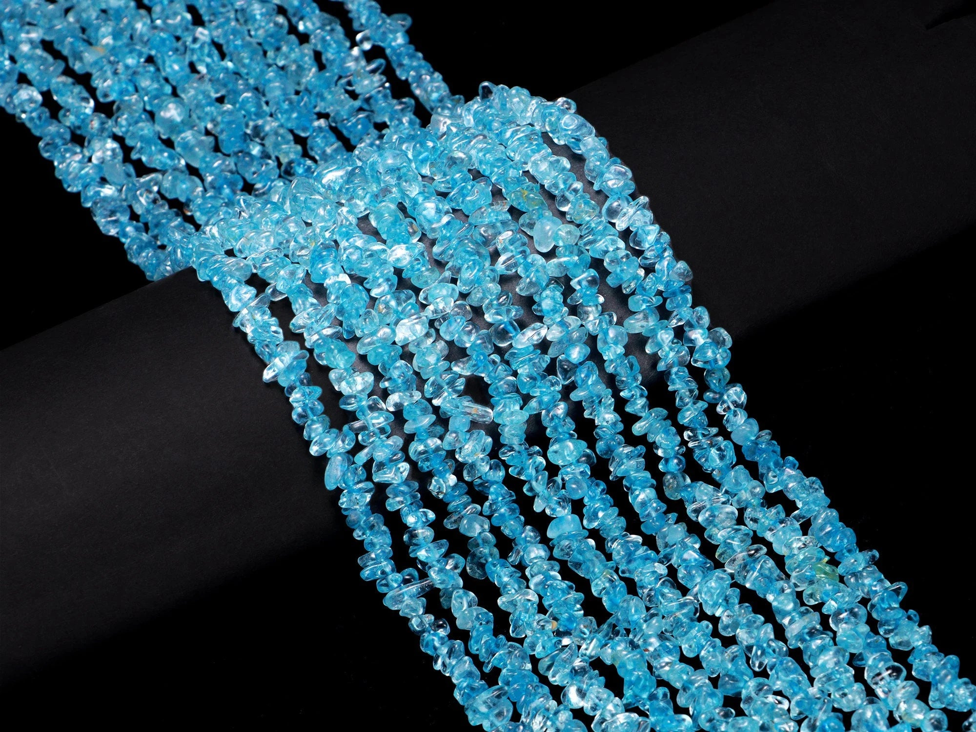 Blue Topaz Smooth Chips Beads, 4 To 6 mm, Blue Topaz Nuggets Chips, Blue Topaz Handmade Jewelry Making Beads, 36 Inch