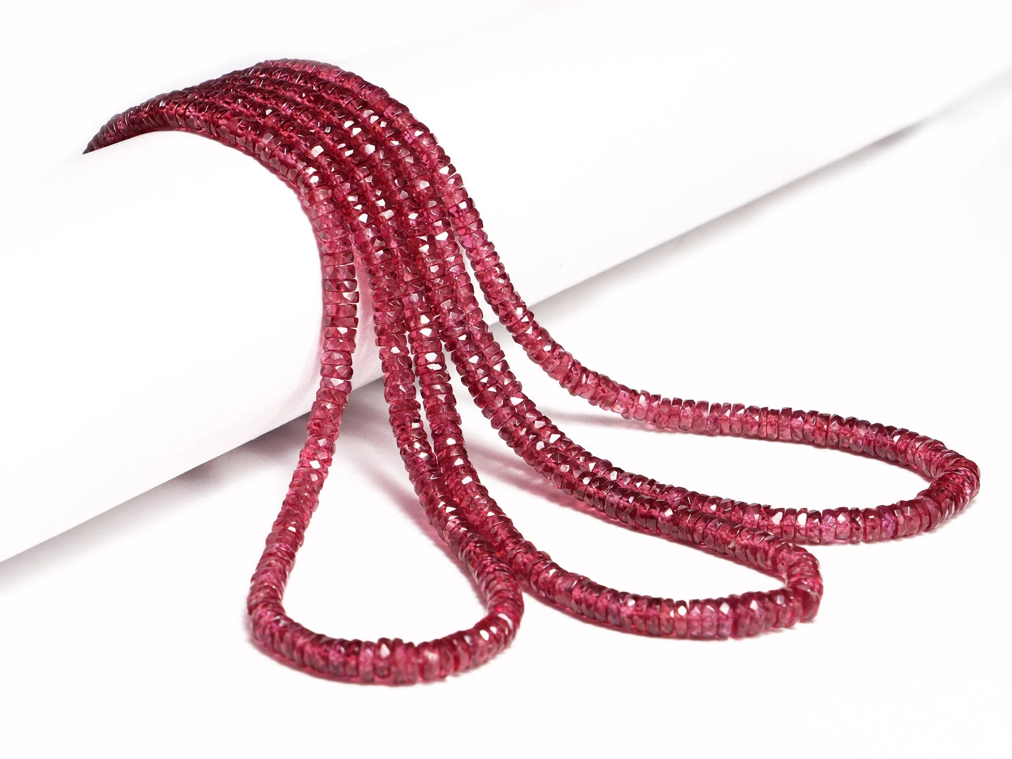 Reddish Rhodolite Garnet Faceted Tyre Beads, 3mm To 6mm, Rhodolite Garnet Wheels, Reddish Garnet Jewelry Making Gemstone Beads