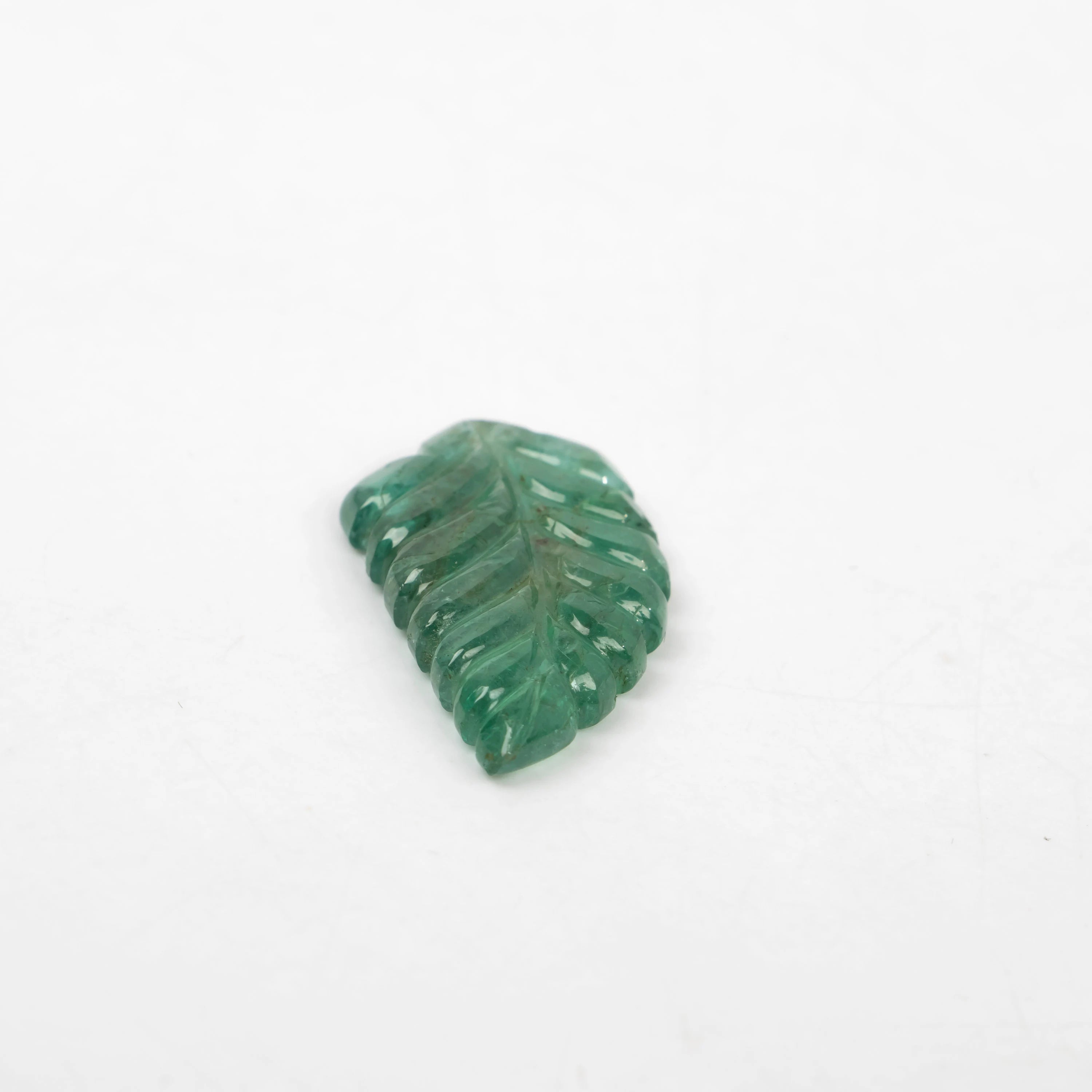 Natural Emerald Leaf Shape Gemstone, Leaf Carving Emerald Loose Gemstone, Gemstone Leaf Carving, Jewelry Making Gemstone Beads