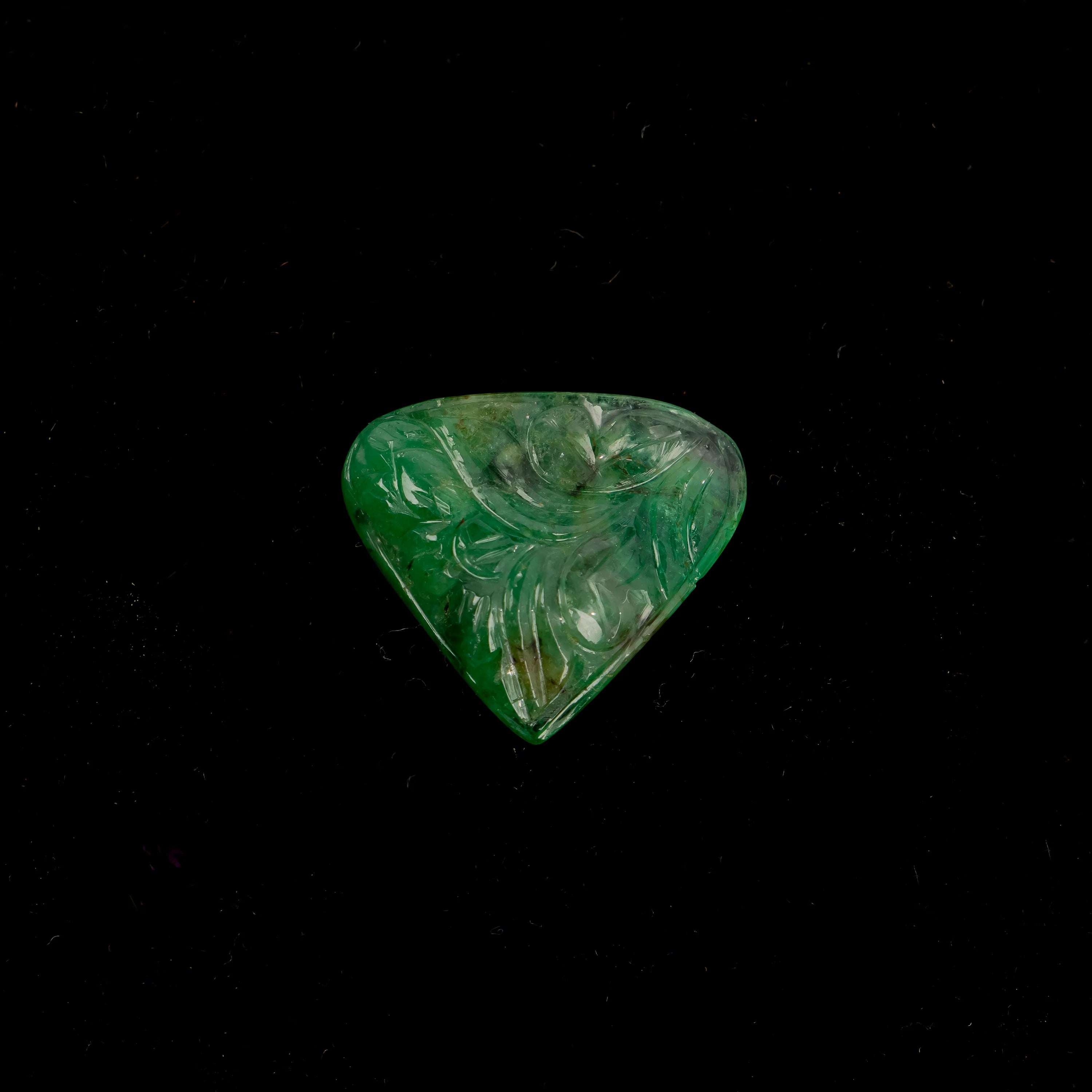 Natural Emerald Trilion Shape Gemstone, Emerald Fancy Carving Loose Gemstone, Emerald Jewelry Making Handmade Carving Gemstone