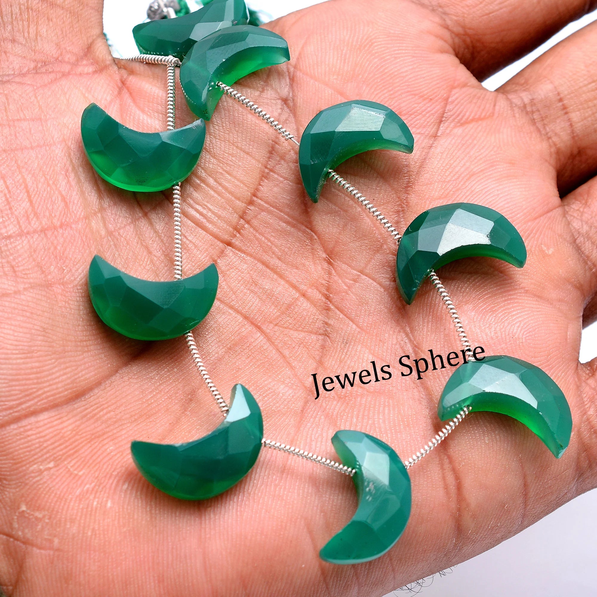 Green Onyx Faceted Crescent Moon Fancy Shape, 17 mm To 19 mm, SKU731