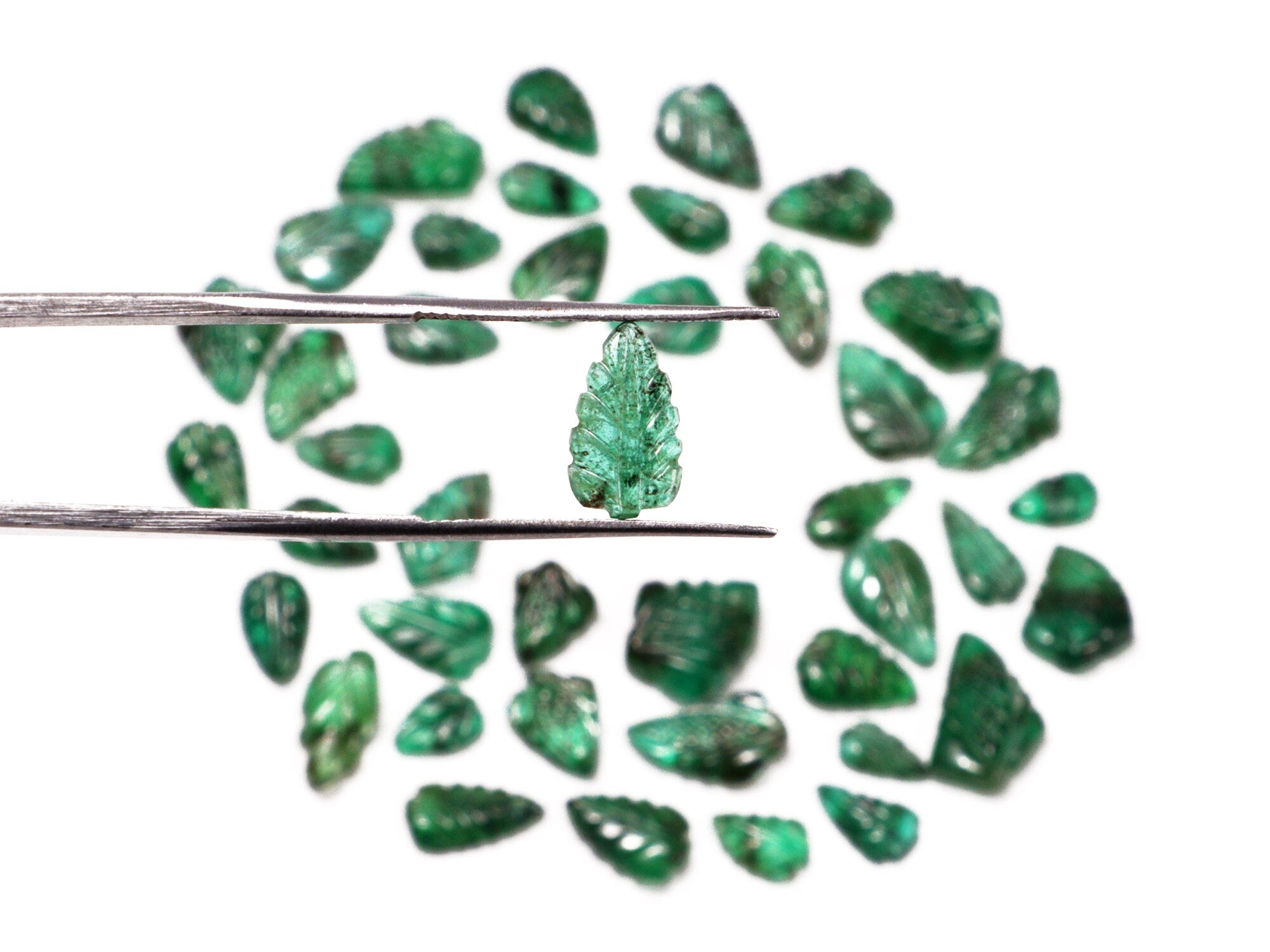 AA Quality Emerald Leaf Carving Gemstone Lot, SKU2089