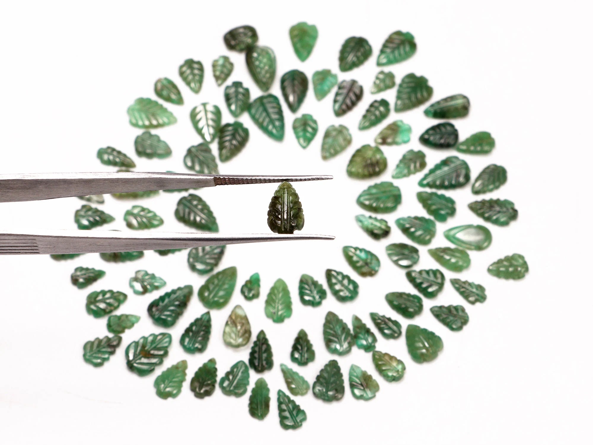 AA Quality Emerald Leaf Carving Gemstone Lot, SKU2094