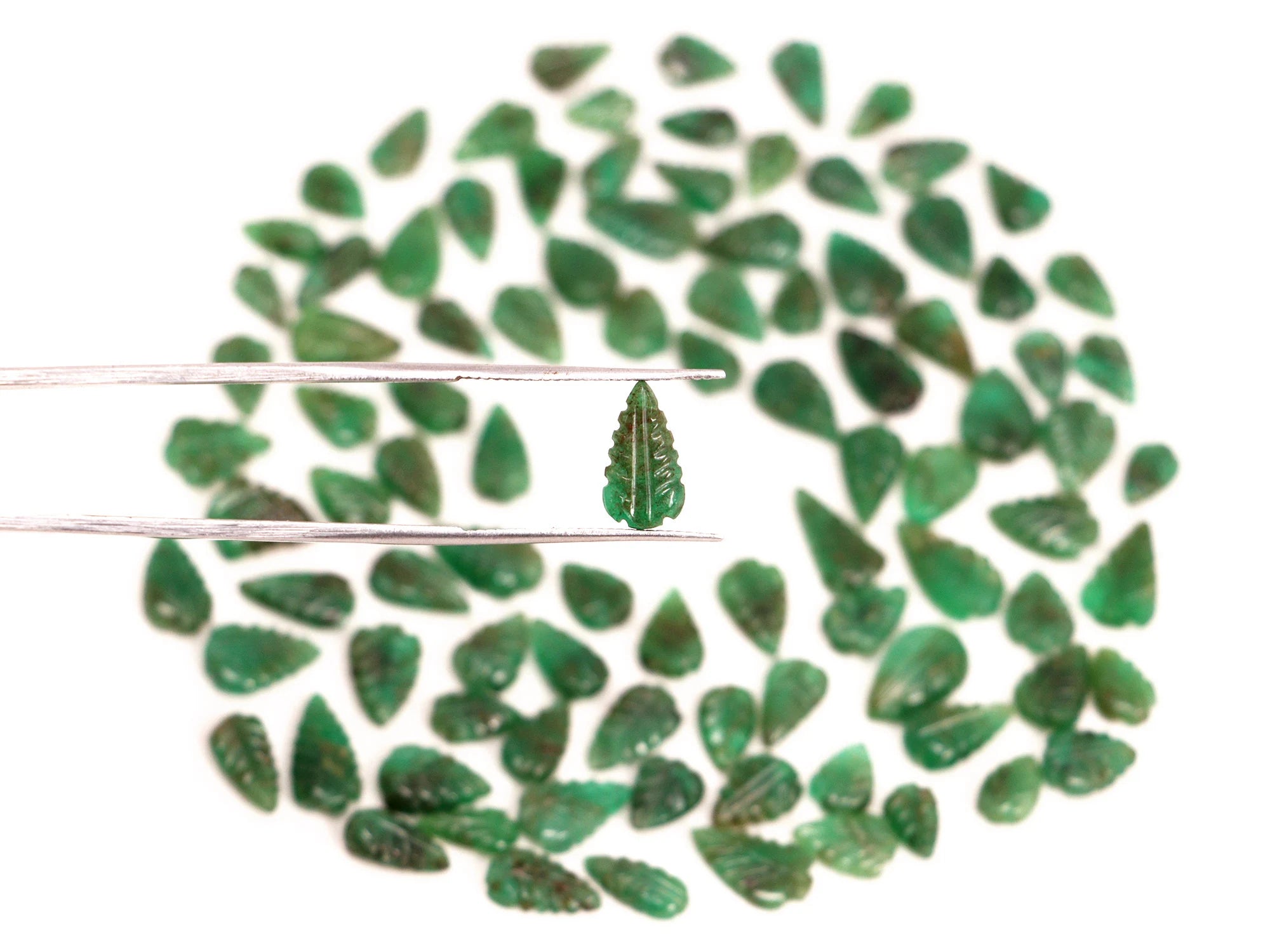 AA Quality Emerald Leaf Carving Gemstone Lot, SKU2095