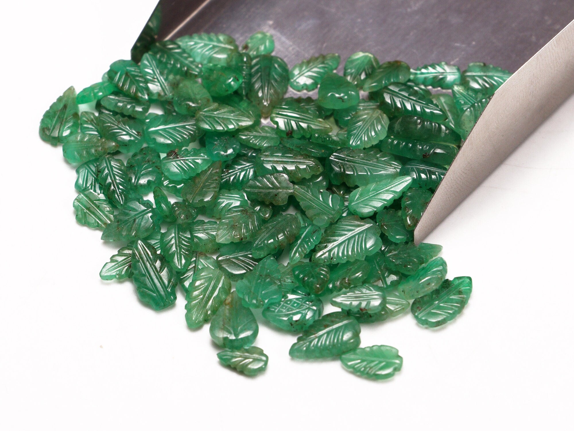 Green Emerald Leaf Carving Loose Gemstone, 4.5x6 mm To 7x10 mm, SKU2105
