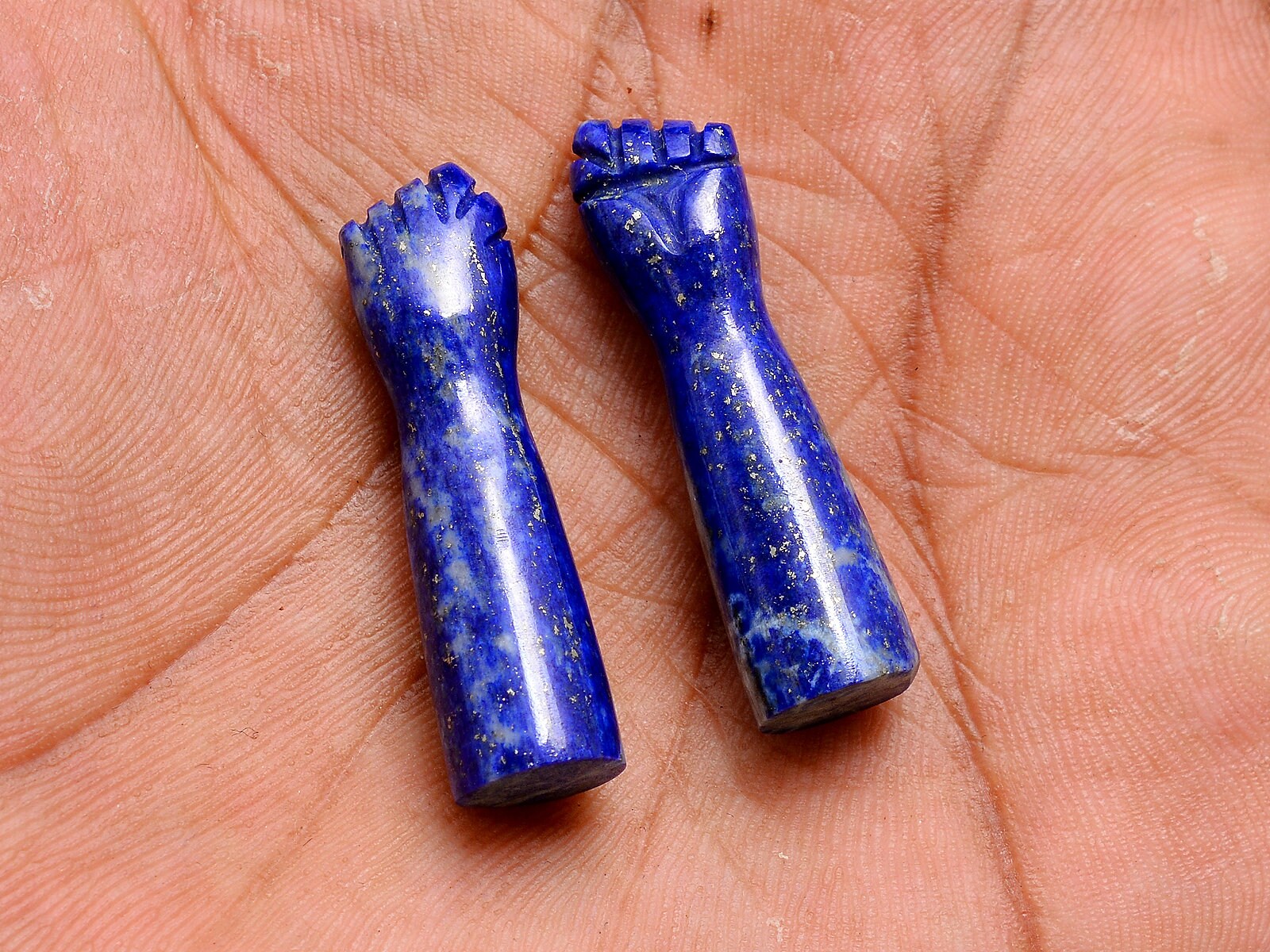 Lapis Lazuli Hand Shape Carving Pendant, 9x34 mm, SKU991