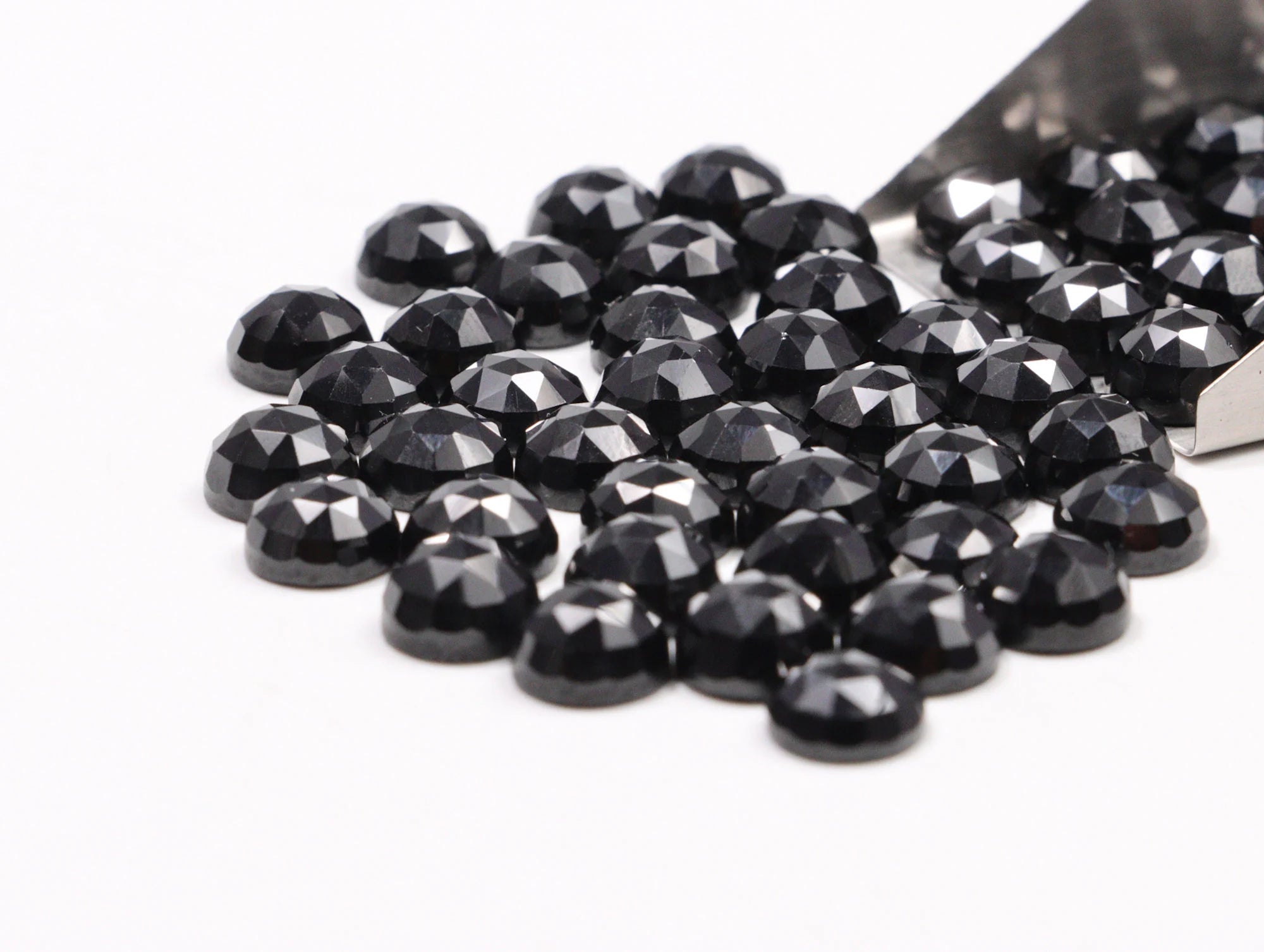 Natural Black Spinel Faceted Round Loose Calibrated Gemstone, 8 mm Cabs, SKU2231