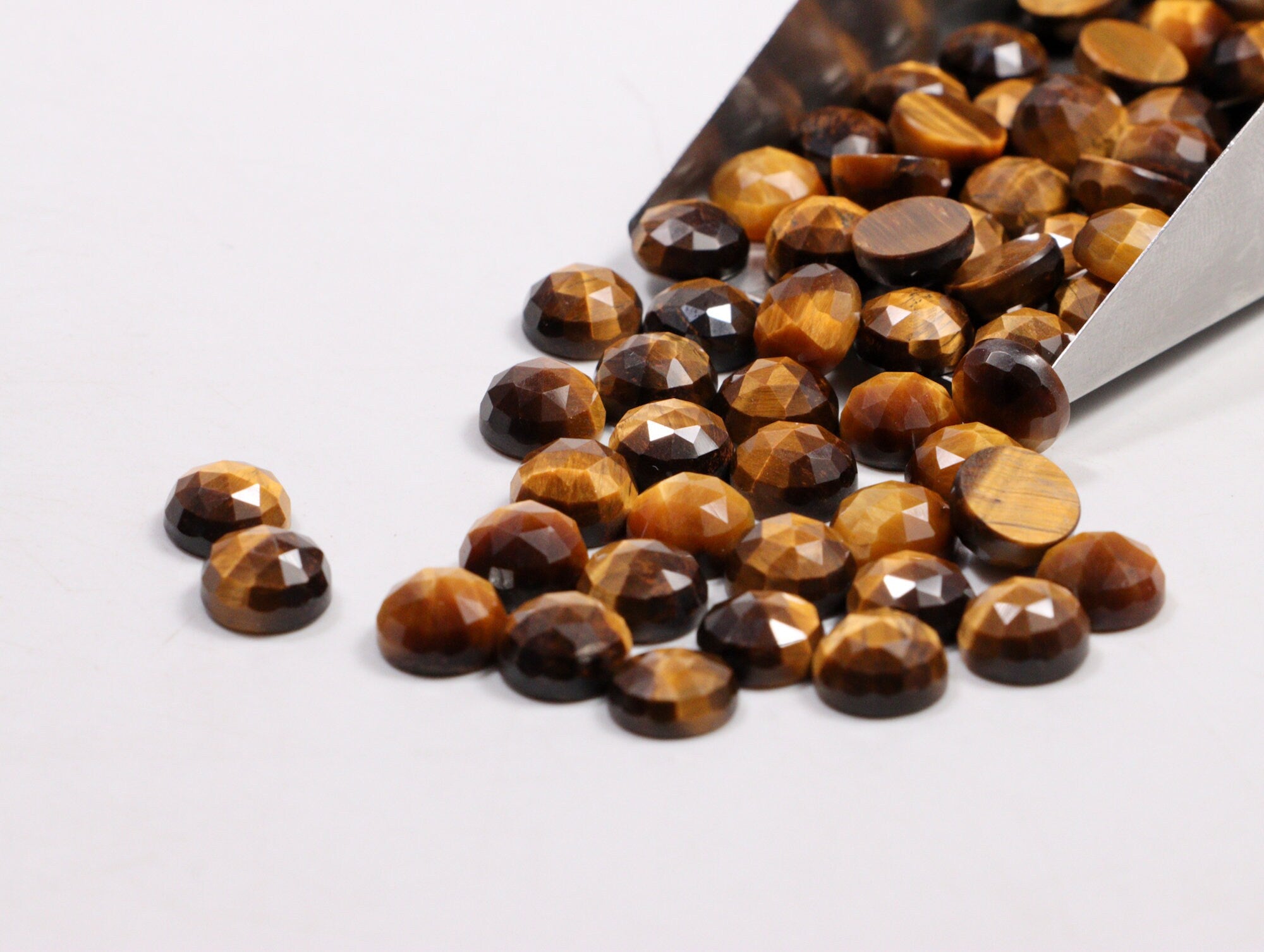 Tiger's Eye Faceted Round Loose Gemstone, 8 mm, SKU2218