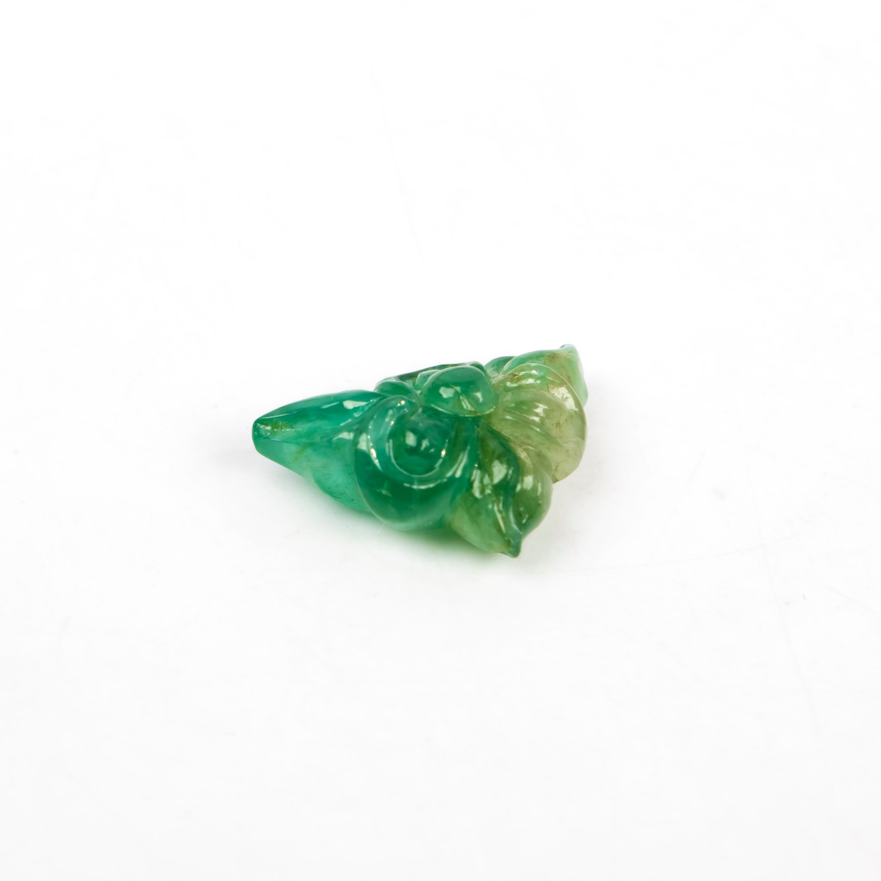 Natural Emerald Flower Carving Gemstone, Emerald Fancy Carving Gemstone, Emerald Jewelry Making Gemstone, Handmade Carving Gemstone