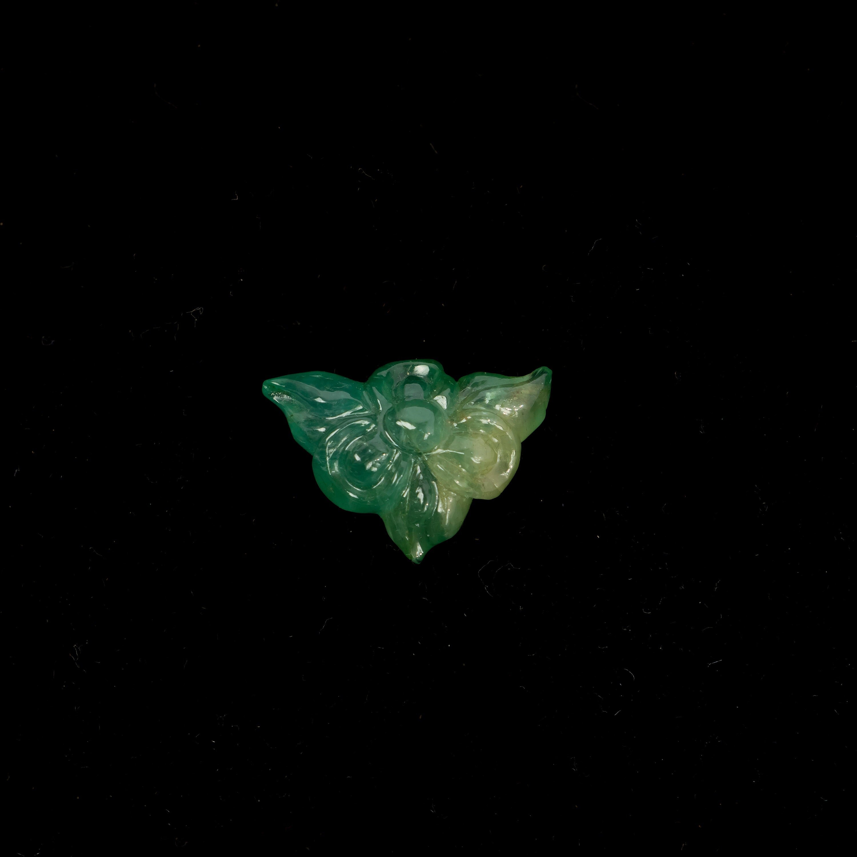 Natural Emerald Flower Carving Gemstone, Emerald Fancy Carving Gemstone, Emerald Jewelry Making Gemstone, Handmade Carving Gemstone