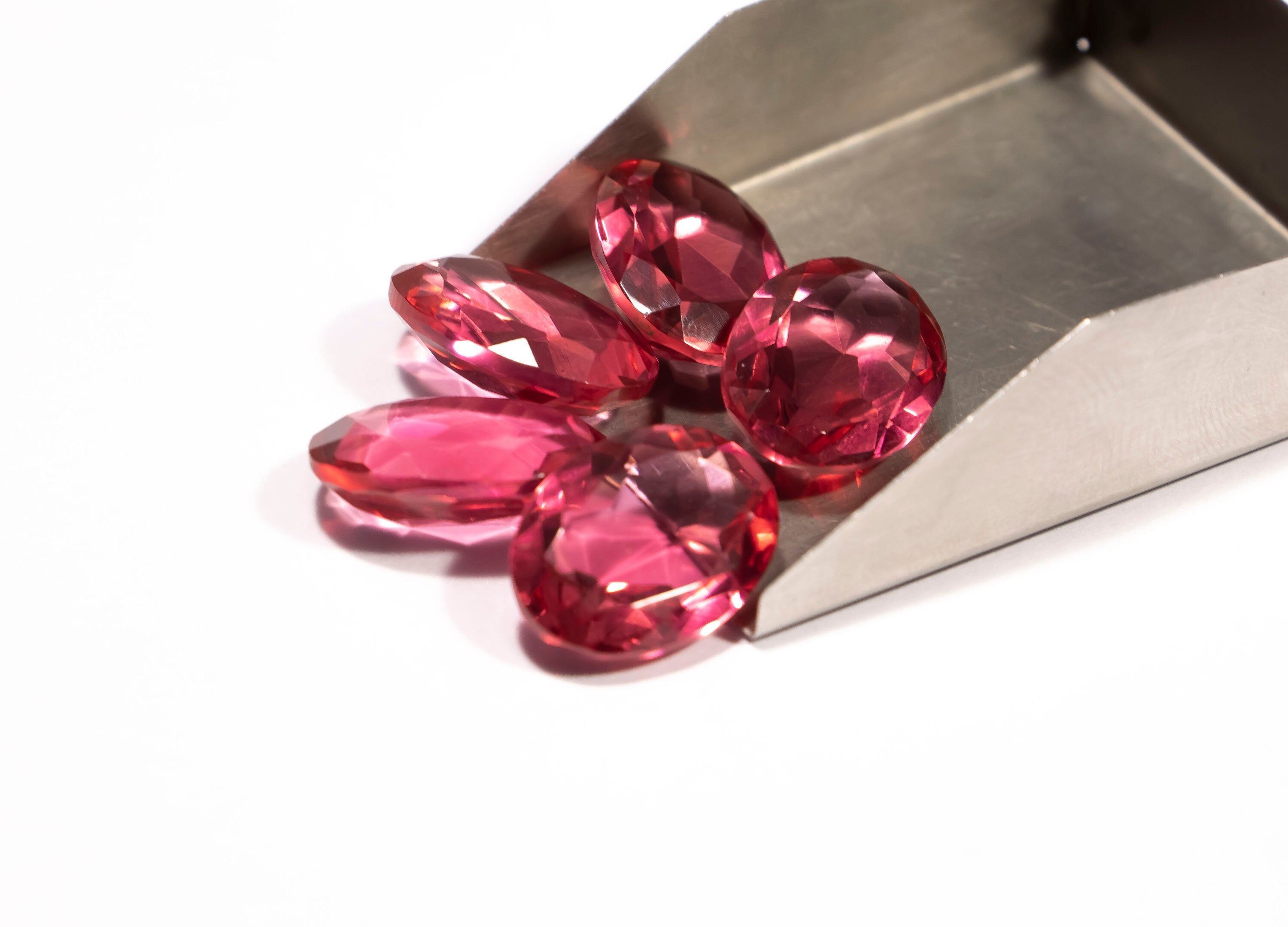 5 Pieces Pink Glass Faceted Oval Shape Calibrated Gemstone, SKU2368